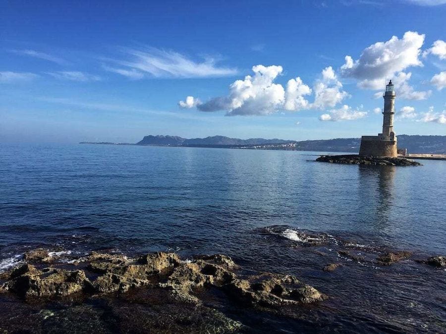 YIo2Ji7a_Bonnie and Clyde Urban Tours Lighthouse (1).jpg